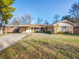2105 Shelman Trl, Fort Worth, TX 76112