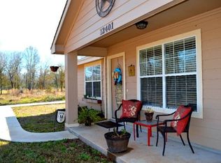 12401 Red Stag Ct, Conroe, TX 77303