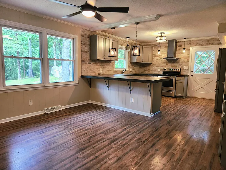 5608 Fallingbrooks Dr — Photo 4