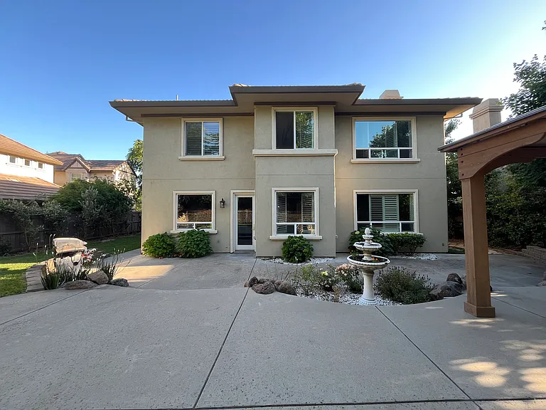 3054 Pescara Pl — Photo 30