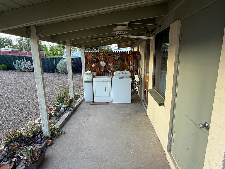 236 S McNab Pkwy — Photo 3