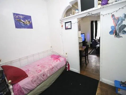 Sold by Fillmore | media 4
