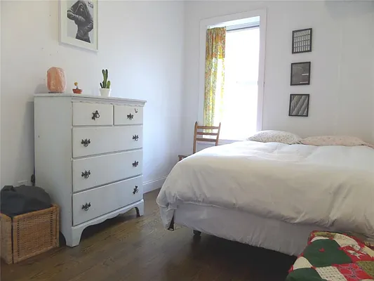 Rented by Platinum Properties | media 26