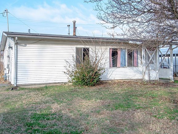 2nd image of 502 Fleetwood Dr