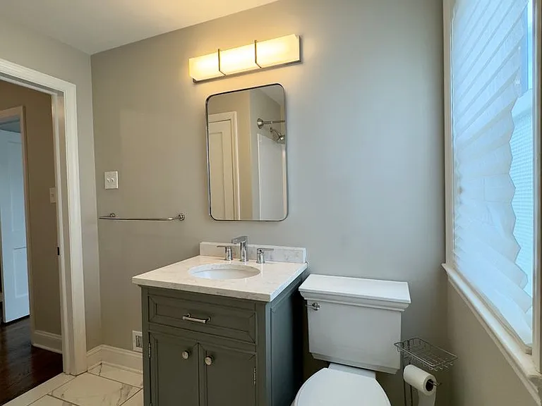 205 Sipple Ave — Photo 22