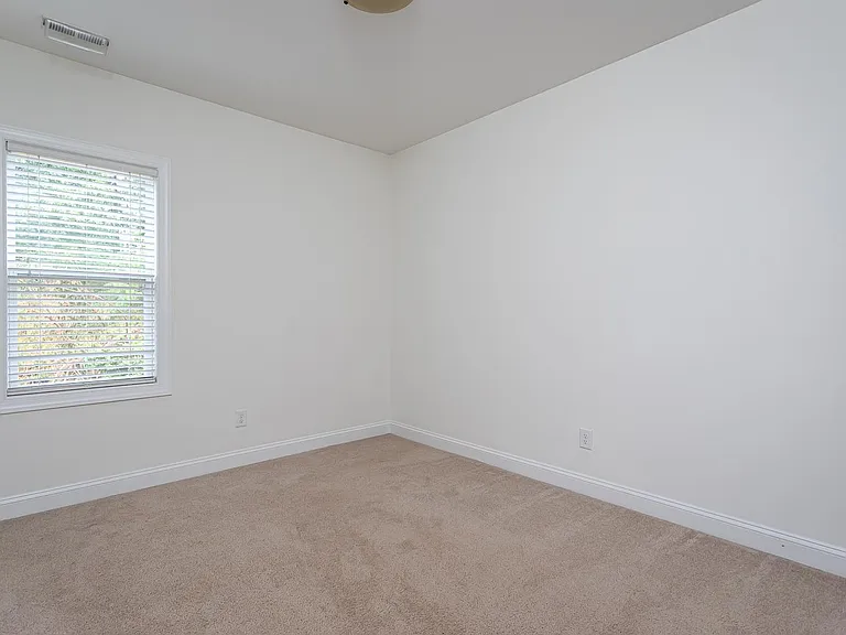 2123 Scarlet Maple Dr — Photo 24