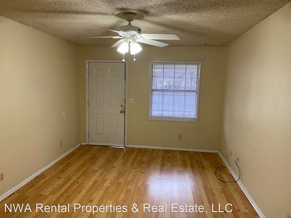 Maple522 522 W Maple St Fayetteville AR Zillow