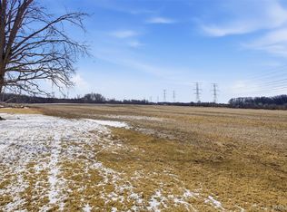 21301 Woodruff Rd, Rockwood, MI 48173