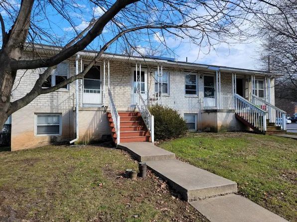 90 E Fulton St APT 1, Ephrata, PA 17522
