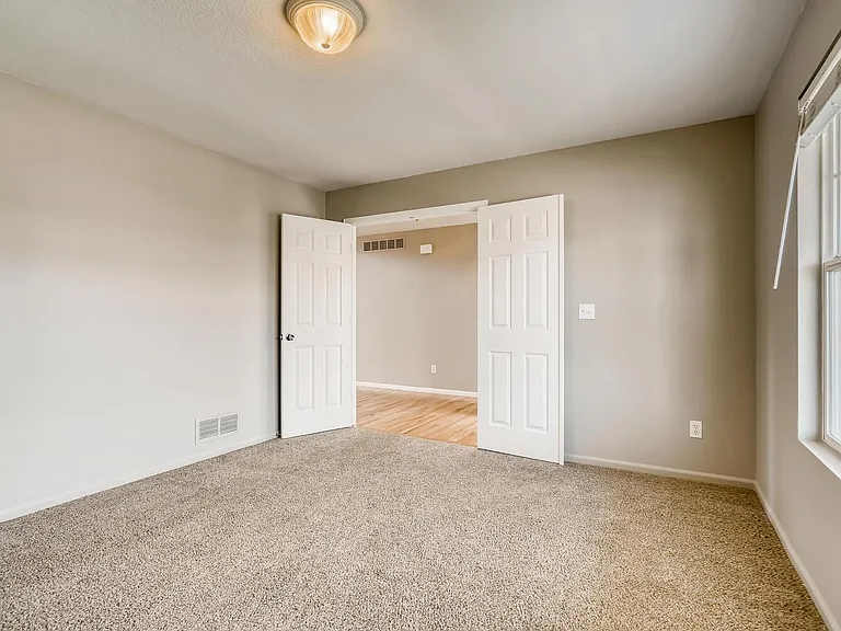 18947 E Baker Pl — Photo 3