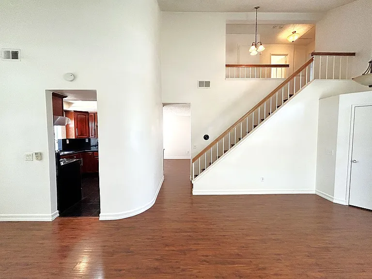 3214 Canary Ct — Photo 7
