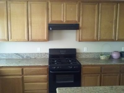 513 E Nugent St, Lancaster, CA, 93535