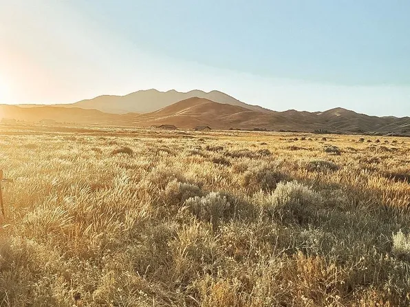 200 W 335 N, Fairfield, ID 83327