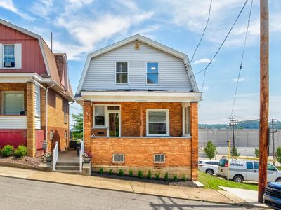 147 Monroe St, Rochester, PA, 15074