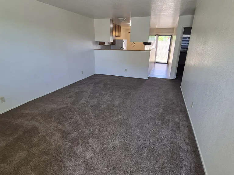 2510 Hartnell Ave #11 — Photo 4