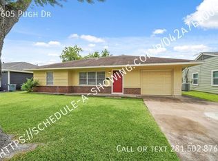 1605 Pugh Dr, Galena Park, TX 77547