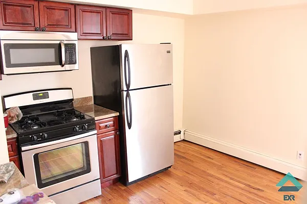 Rented by EXR | media 11