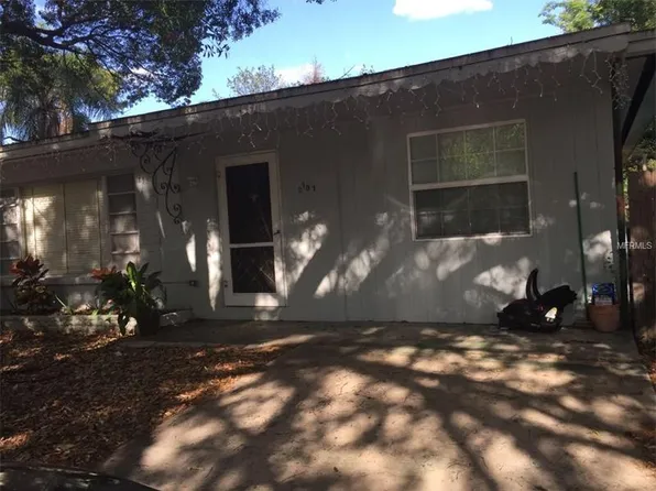 8707 El Portal Dr, Tampa, FL 33604