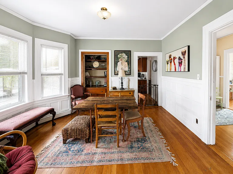 64 Henshaw St #2 — Photo 4