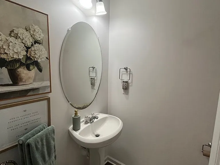 1217 Riverbrook Dr — Photo 10