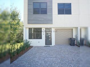 4338 Villa Alina Ct, Tampa, FL 33614