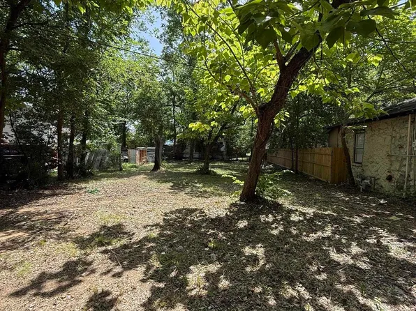 1513 N Palace Ave, Tyler, TX 75702