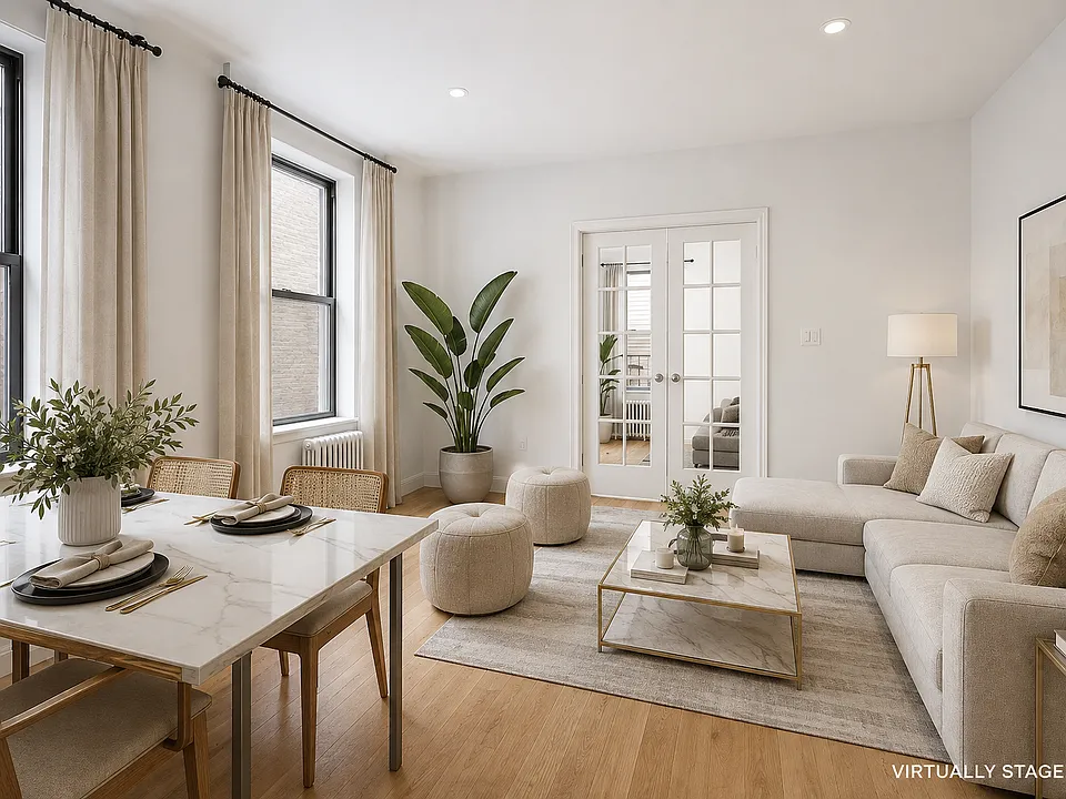 292 Nassau Ave #1R