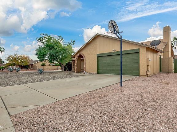 2nd image of 8101 W Aster Dr