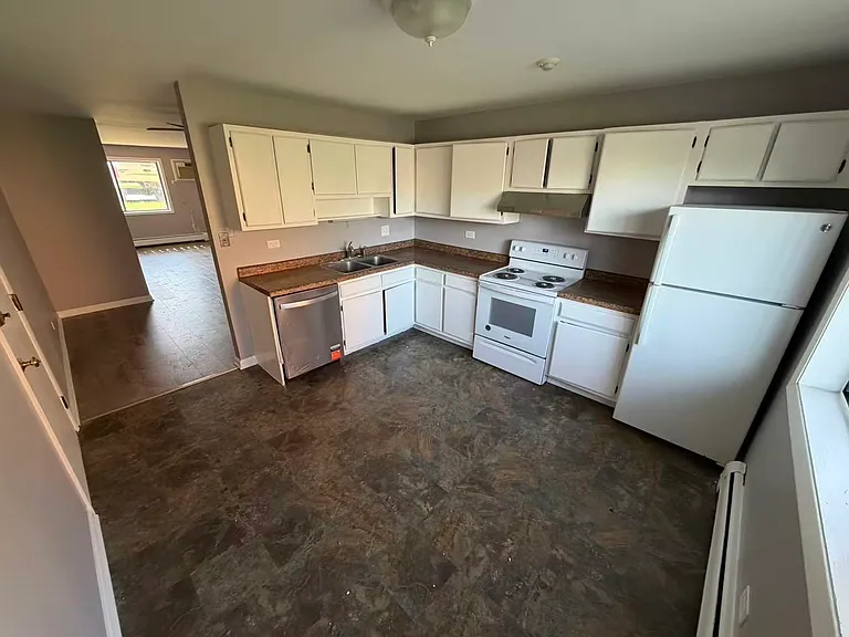 535 Brookside Dr #A — Photo 3