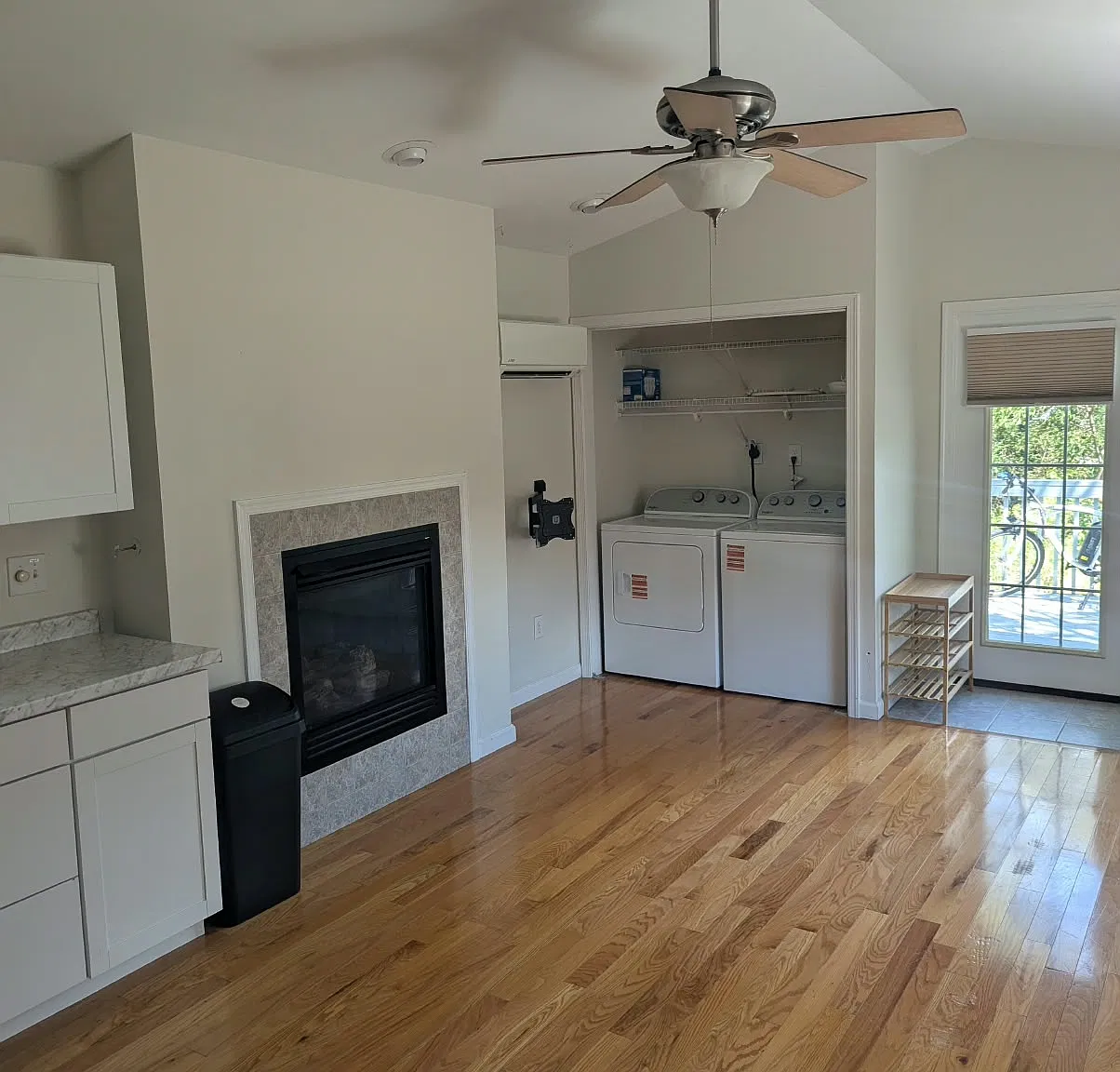 1 bed, 654 sqft, $1,450 — Photo 4