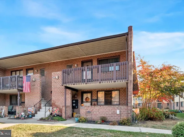 17206 Delaire Landing Rd #206, Philadelphia, PA 19114
