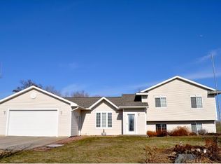 849 200th St, Baldwin, WI 54002