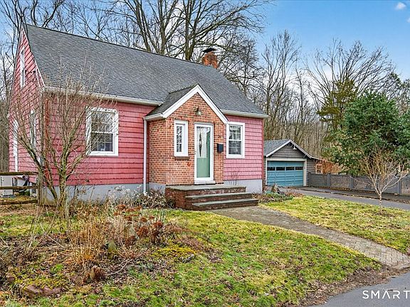 2nd image of 35 Barrett Street