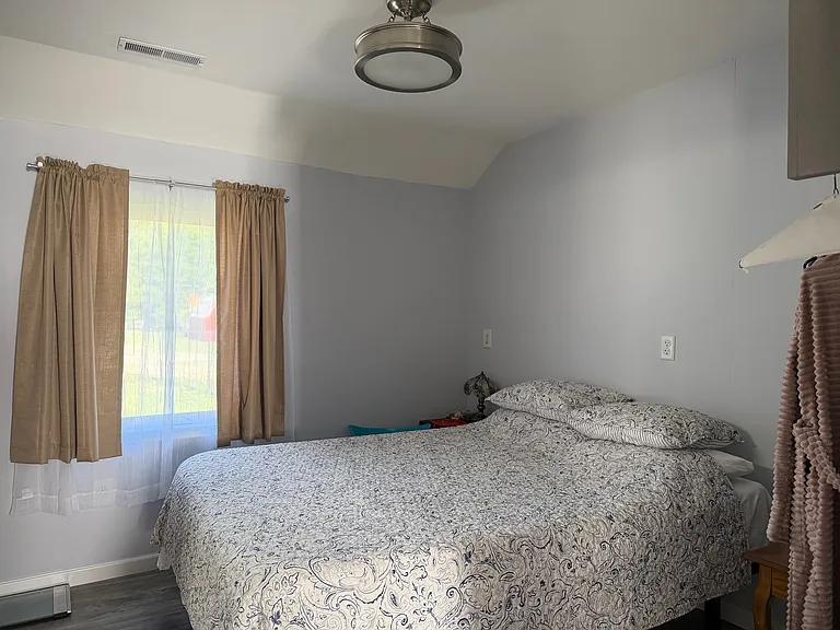 949 Range Rd — Photo 9