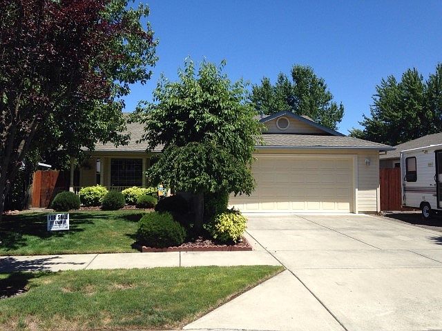 1st image of 1413 Clearwater Dr