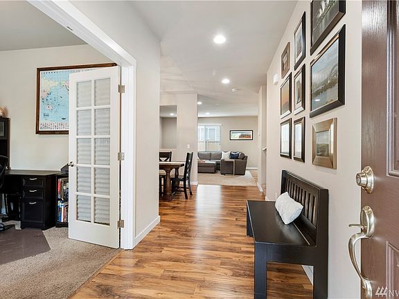 4th image of 15420 81st Avenue Ct E