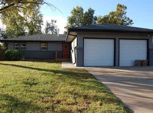 5815 E Hanover St, Wichita, KS 67220