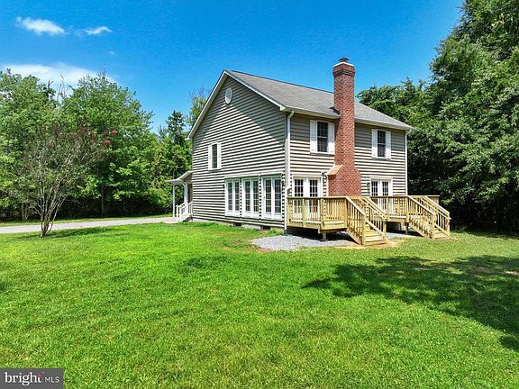 2nd image of 303 South Dr