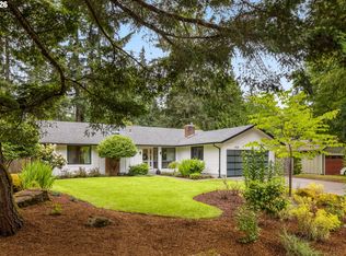 19025 SW Indian Springs Cir, Lake Oswego, OR 97035