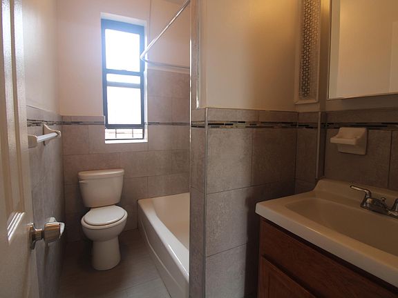 4th image of 2390 Davidson Ave APT 4D