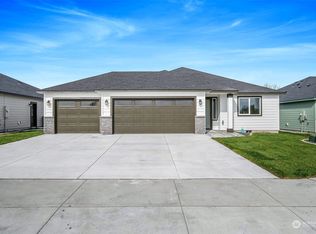 3308 W Crabapple Ct, Moses Lake, WA