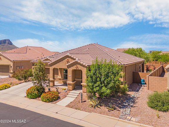 4th image of 9827 N Fulbrook Way