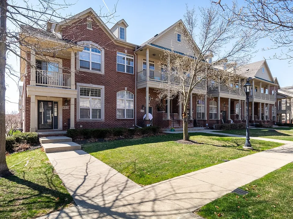 422 Old Pine Way