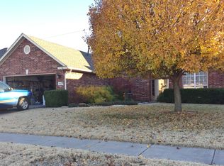 902 Breckenridge Dr, Benton, AR 72019