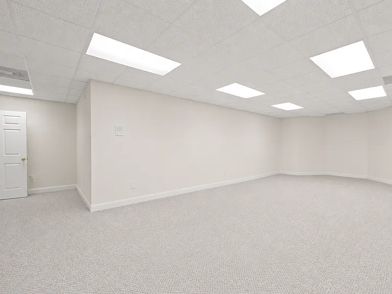 7395 Old Rico Rd — Photo 11