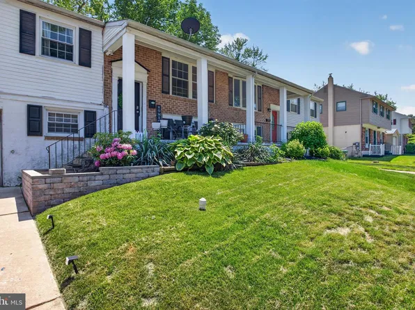 726 Plumtree Ln, Claymont, DE 19703
