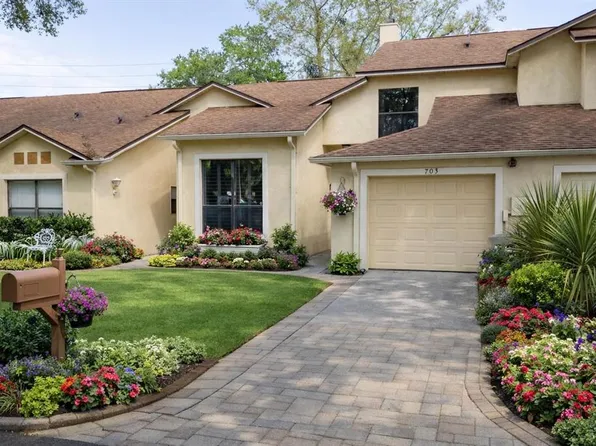 703 SWAN LANE, ALTAMONTE SPRINGS, FL 32701