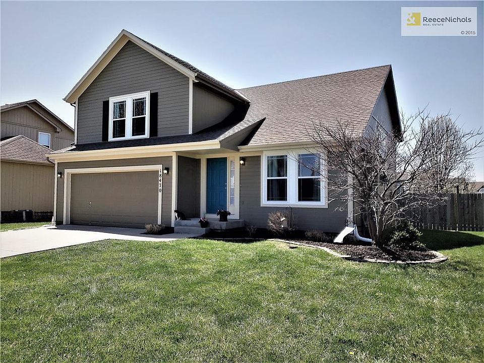 Fresh Paint at your new home! Brand new windows too!