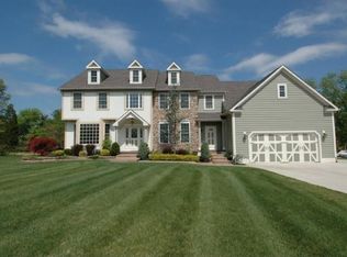 21 Starke Ln, Delran, NJ 08075