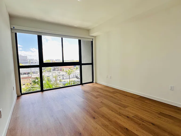 1652 NE 124th St #544 — Photo 12